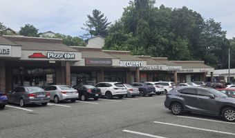 4390 LORCOM Ln #102, Arlington, VA 22207