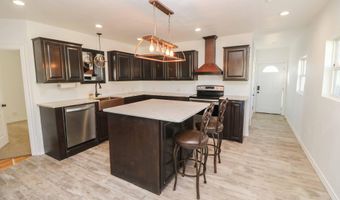 1007 Avenue E, Abernathy, TX 79311