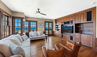 425 East Ave, Bay Head, NJ 08742