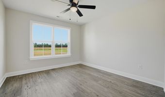 3813 Valley Forge Rd, Aynor, SC 29511