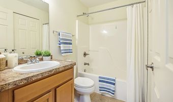 120 W Oakbrook Dr, Ann Arbor, MI 48103
