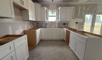 419 Delmore Rd, Autryville, NC 28318