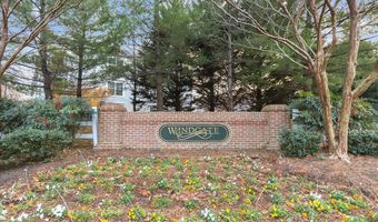 2000 PHILLIPS Ter 9, Annapolis, MD 21401