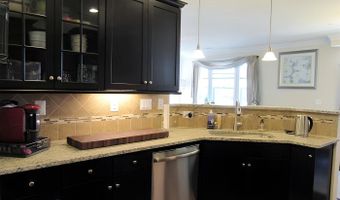 42581 SUNSET RIDGE Sq, Ashburn, VA 20148