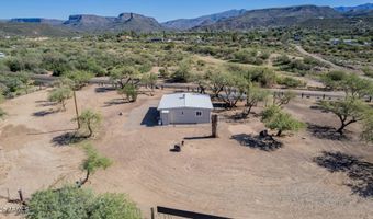 33450 S RIVER BEND Rd, Black Canyon City, AZ 85324