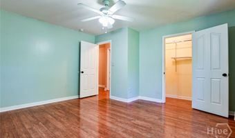 283 Creekside Dr, Arnoldsville, GA 30619