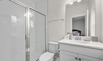 6403 HILLVIEW Ave, Alexandria, VA 22310