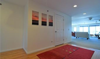 3 Kirwins Ln, Newport, RI 02840