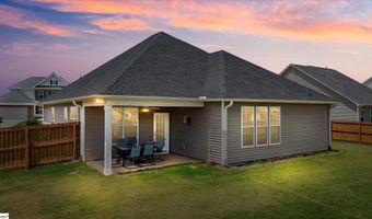 315 Valley Oak Dr, Belton, SC 29627