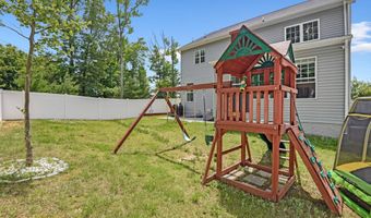 16414 TORTOLA Dr, Accokeek, MD 20607