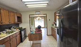 2731 Sawmill Rd, Ailey, GA 30410