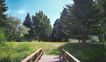 31 LOWER HAWK VALLEY Rd, Columbus, MT 59019