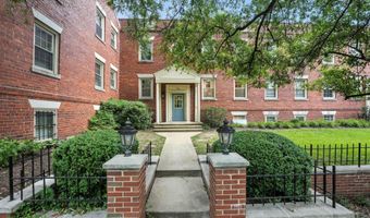 1305 E ABINGDON Dr 2, Alexandria, VA 22314