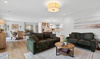 3120 Belair Ct, Camarillo, CA 93010