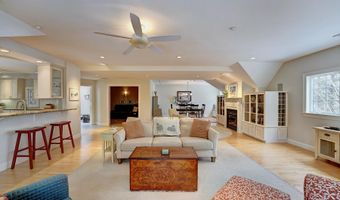 100 Shepards Cove Rd H301, Kittery, ME 03904