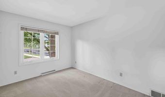 754 Sky Ridge Dr, Madison, WI 53719