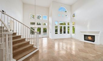 516 Camino Bailen, Escondido, CA 92029