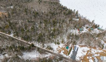 3 New England Rd, Abbot, ME 04406