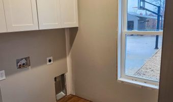 8247 E State Road 54, Bloomfield, IN 47424