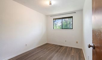 6025 SW CHERRYHILL Dr, Beaverton, OR 97008