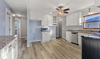 1320 N Penn St, Aberdeen, SD 57401