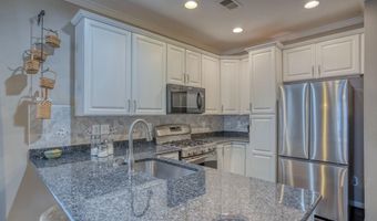 68 CRESTHAVEN Ln, Dover, DE 19901