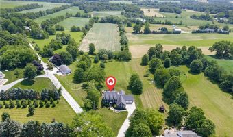450 Hartville Rd, Atwater, OH 44201