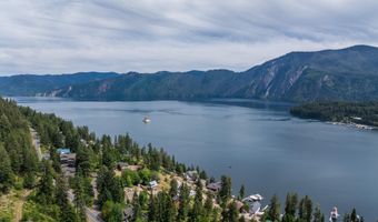 17532 E Bannock Dr, Bayview, ID 83803