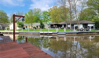 10015 Regatta Trl, Aurora, OH 44202