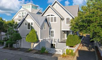 80 Turks Head Ct, Bald Head Island, NC 28461