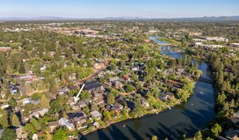 440 NW Riverfront St, Bend, OR 97703