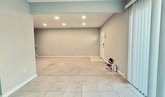 3813 SEGUNDO Pl D, Alexandria, VA 22309