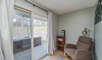 112 Sabra Ct, Apple Valley, MN 55124