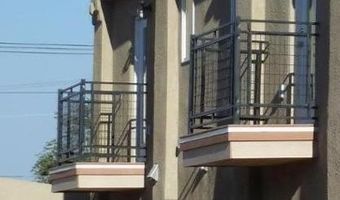 704 2nd St SW, Albuquerque, NM 87102