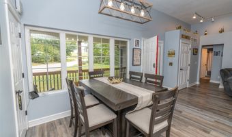 30421 Pueblo Ct, Adel, IA 50003