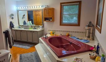 46 Cobble Hill Mdws, Barre, VT 05641