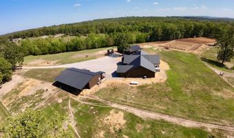 90 Mitchell Rd, Batesville, AR 72501
