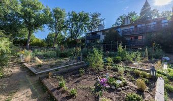 3250 Oneal Cir H17, Boulder, CO 80301
