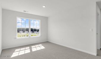 707 Lazy Elm Ln, Aberdeen, NC 28315