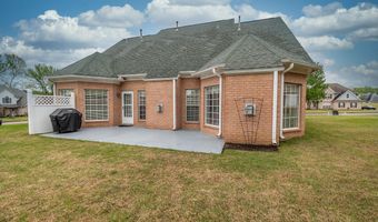 597 Shadow View Dr, Hernando, MS 38632
