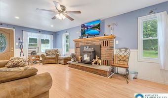 9338 Sherwood Dr, Kunkletown, PA 18058