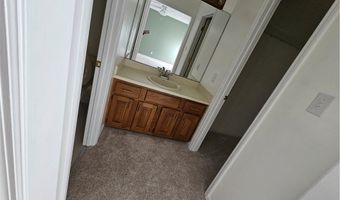 704 Midmar St, Aberdeen, NC 28315