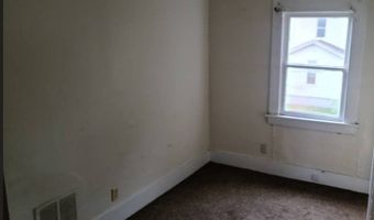 30 E Harrison St Up Apt, Alliance, OH 44601