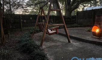 132 Guinevere Dr, Albertville, AL 35950