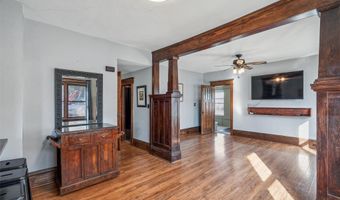 1701 Main St, Adel, IA 50003