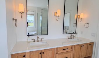 12115 40th Ave, Allendale, MI 49401