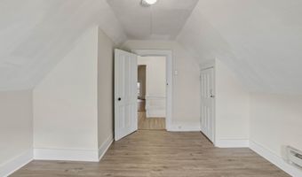 784 Howard Ave 2Nd Floor, Bridgeport, CT 06605