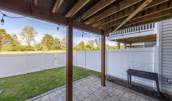 103 BURKWOOD Ter, Lake Frederick, VA 22630