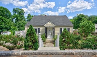 80 Stevens St, Andover, MA 01810