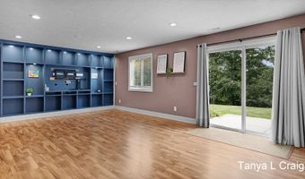 9266 Trafalgar Dr SE, Alto, MI 49302